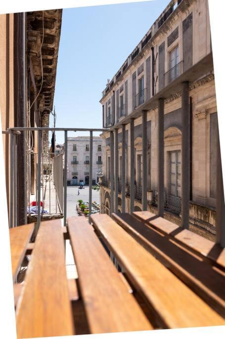 Collegiata Apartment - Catania Downtown Bagian luar foto